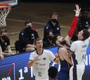 El Baskonia tumba al Unicaja en la prorroga con un final de película