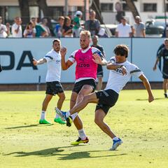 Fin a una semana de trabajo intenso