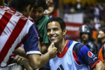 Omar Bravo nacido en fuerzas basica de Chivas uno de los más odiados por los americanistas.