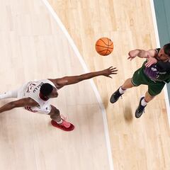 El Unicaja arrasa al Estrasburgo e impone su autoridad en la Champions