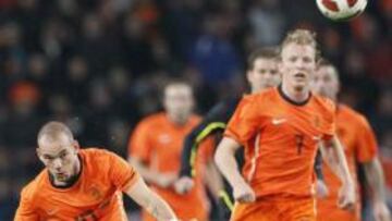 <b>HOLANDA 3 - AUSTRIA 1</b>. Sneijder y Kuyt.