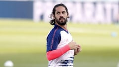 Real Madrid: AC Milan weighing up a move for Isco