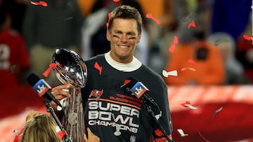 Tom Brady se retiraría de la NFL después de 22 temporadas, y uno de los términos más famosos con el que se le conocía era G.O.A.T. ¿Qué significa este término? te contamos.