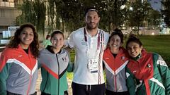 Atletas mexicanos aprovecharon para conocer a sus ídolos en la Villa Olímpica