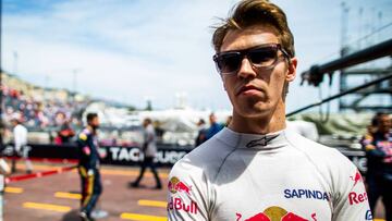 Kvyat en M車naco.