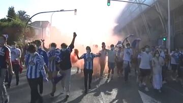 Y entre tanto la afición del Deportivo montó esta en las calles de A Coruña