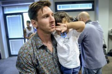 Messi con su hijo.