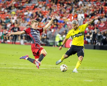 Columbus Crew derrota al Toronto FC y continúa en la lucha por el liderato de la MLS