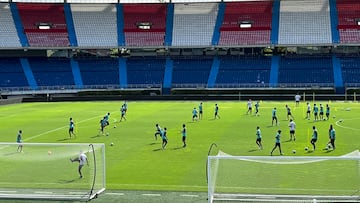Entrenamiento Selección Colombia en el estadio Metropolitano.