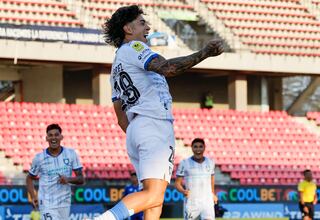 Asoma como la figura del fútbol chileno en 2026: doblete y gran triunfo de visita