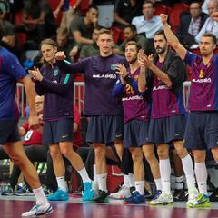 El Barça celebra el Mundial goleando al Sinfin Santander