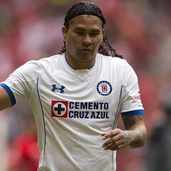 Necaxa muestra interés en reforzarse con el Gullit Peña