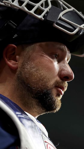 HOUSTON, TEXAS - MARCH 06: Cal Raleigh #29 of the United States looks on prior to the 2026 World Baseball Classic Pool B game between the United States and Brazil at Daikin Park on March 06, 2026 in Houston, Texas. Kenneth Richmond/Getty Images/AFP (Photo by Kenneth Richmond / GETTY IMAGES NORTH AMERICA / Getty Images via AFP)