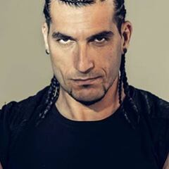 Pinto se sincera: Sus humildes inicios, su retirada del fútbol, su pasión por la música,…