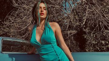 La foto m¨¢s provocativa de Bella Thorne: "?Qu¨¦ porcentaje de mi cuerpo es piernas?"