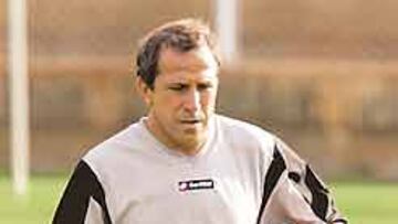 <b>INTRANQUILO. </b>Víctor, durante un entrenamiento en la pretemporada.