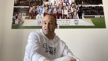 Iniesta cuenta como vive la pandemia Japón