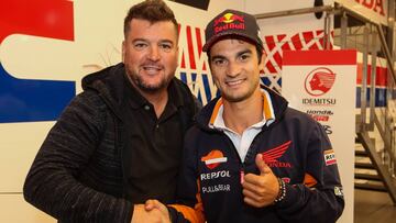 Pedrosa atendi&oacute; a AS en Silverstone