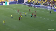 La roja en el segundo 17 de partido que dejó incrédulo a Iturralde: “Tenemos que estar ciegos...”