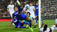 Lichnovsky sorprende y cambia de club: jugará con Banega