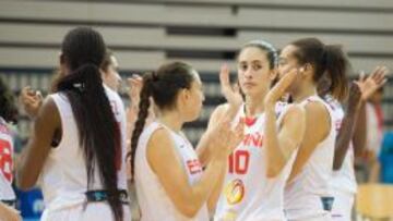 España vence a Israel y ya tiene un pie y medio en cuartos