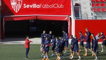 Cerca de tres mil hinchas alentarán al United en Sevilla