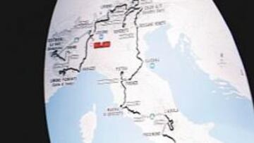 <b>ÚLTIMO GANADOR. </b>Damiano Cunego se pasea con el trazado al fondo.