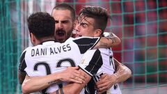 Dani Alves y las peleas de Cardiff: "¡No tiren mierda!"