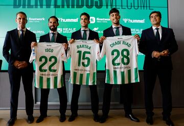 Ramón Planes, Isco, Marc Bartra, Chadi Riad y Ángel Haro. 
 