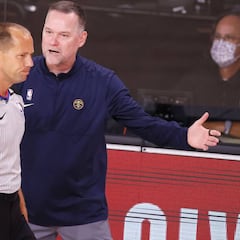 Malone y los árbitros: "Tendremos que hacer como los Lakers..."