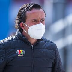 Mikel Arriola: "No habrá un tope para los DT's extranjeros"