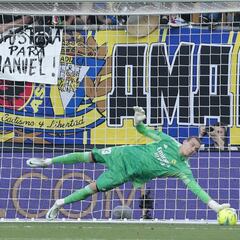 El Cádiz hizo méritos para ganar pero falló ante Lunin