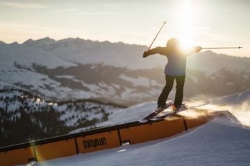 Sarah Hoefflin, oro en big air en los Winter X Games de Aspen 2018.