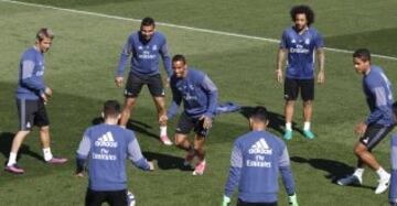 Risas y buen ambiente en el entrenamiento del Real Madrid