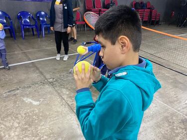 “El potencial es grandísimo”: Tenis para personas ciegas llega a Chile