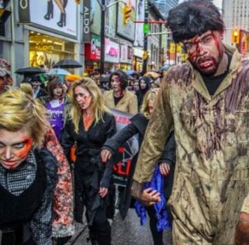 Amir Johnson, un zombie viviente más.