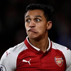 Compañero de Alexis reconoce que lo molestan por no ir al City