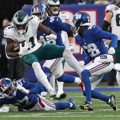 NFL Week 15: Who plays on Sunday? Schedule, games, times, TV