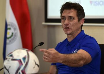 El 'Mellizo' aceptó el cargo de entrenador de Paraguay tras la destitución de Eduardo Berizzo.