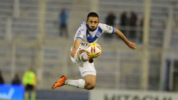 ¿Vargas a Boca? Vélez no quiere saber nada