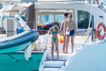Aitana Ocaña de vacaciones junto a Miguel Bernardeau.