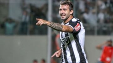 Uno de los fichajes más sonados del fútbol brasileño en el último mercado. El delantero argentino dejó Atlético Mineiro para recalar en Sao Paulo y en sus primeros partidos ha deslumbrado. Habitual también con la albiceleste.