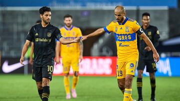 (L-R) Carlos Vela of Los Angeles and Guido Pizarro of Tigres during the game Tigres UANL (MEX) vs Los Angeles FC (USA), corresponding to the great final of the Scotiabank Champions League CONCACAF 2020, at Exploria Stadium, on December 22, 2020.

<br><br>

(I-D), Carlos Vela de Los Angeles y Guido Pizarro de Tigres durante el partido Tigres UANL (MEX) vs Los Angeles FC (USA), correspondiente a la gran final de la Scotiabank Liga de Campeones CONCACAF 2020, en el Exploria Stadium, el 22 de Diciembre de 2020.