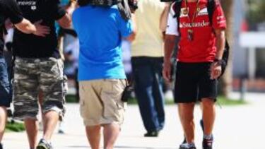 UNA VIDA EN LAS CARRERAS. Los circuitos se han convertido en el hogar del asturiano.