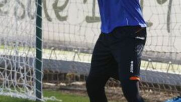 El brasile&ntilde;o Diego Alves durante un entrenamiento.