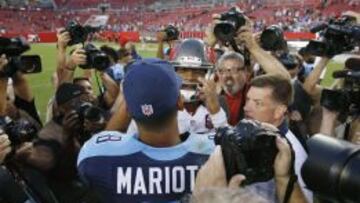 Marcus Mariota, quarterback de los Tennessee Titans, fue la estrela de la semana 1 de la NFL.