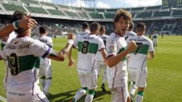 Sergio Le車n consigue un punto para el Elche en Lugo