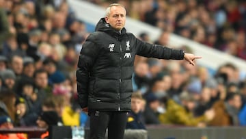 Liverpool: Neil Critchley defends Jürgen Klopp over FA Cup replay stance