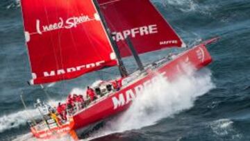 El 'Mapfre' ha cruzado hoy viernes el ecuador por segunda vez.