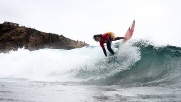 Así se vivió el primer día del Mundial de Surf femenino